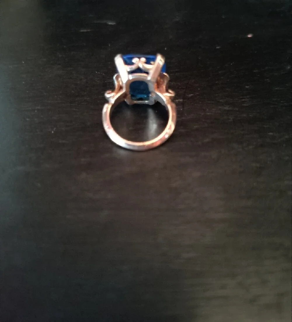 1946 Vintage Elegant Blue Statement Ring - Women Jewelry